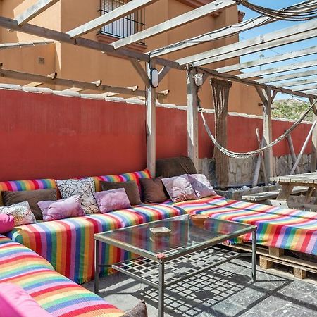 Villa Marty - Mayores De 25 Anos Chiclana de la Frontera Eksteriør bilde